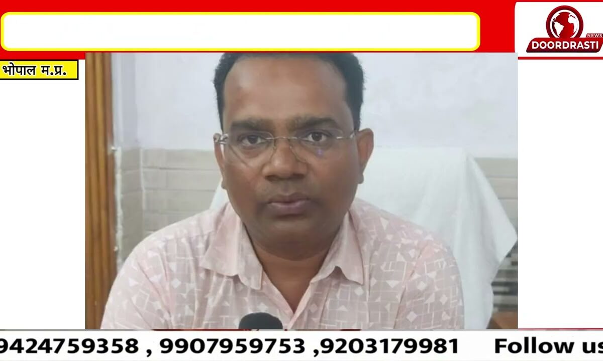 भोपाल बैठक में मंत्री विजय शाह सख्त, अनुकंपा नियुक्ति पर दो सहायक आयुक्तों को लगाई फटकार