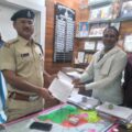 सुसारी-बड़वानी राजमार्ग पर दर्दनाक हादसा : 5 युवकों को कार ने मारी टक्कर, 1 मौत, 4 घायल
