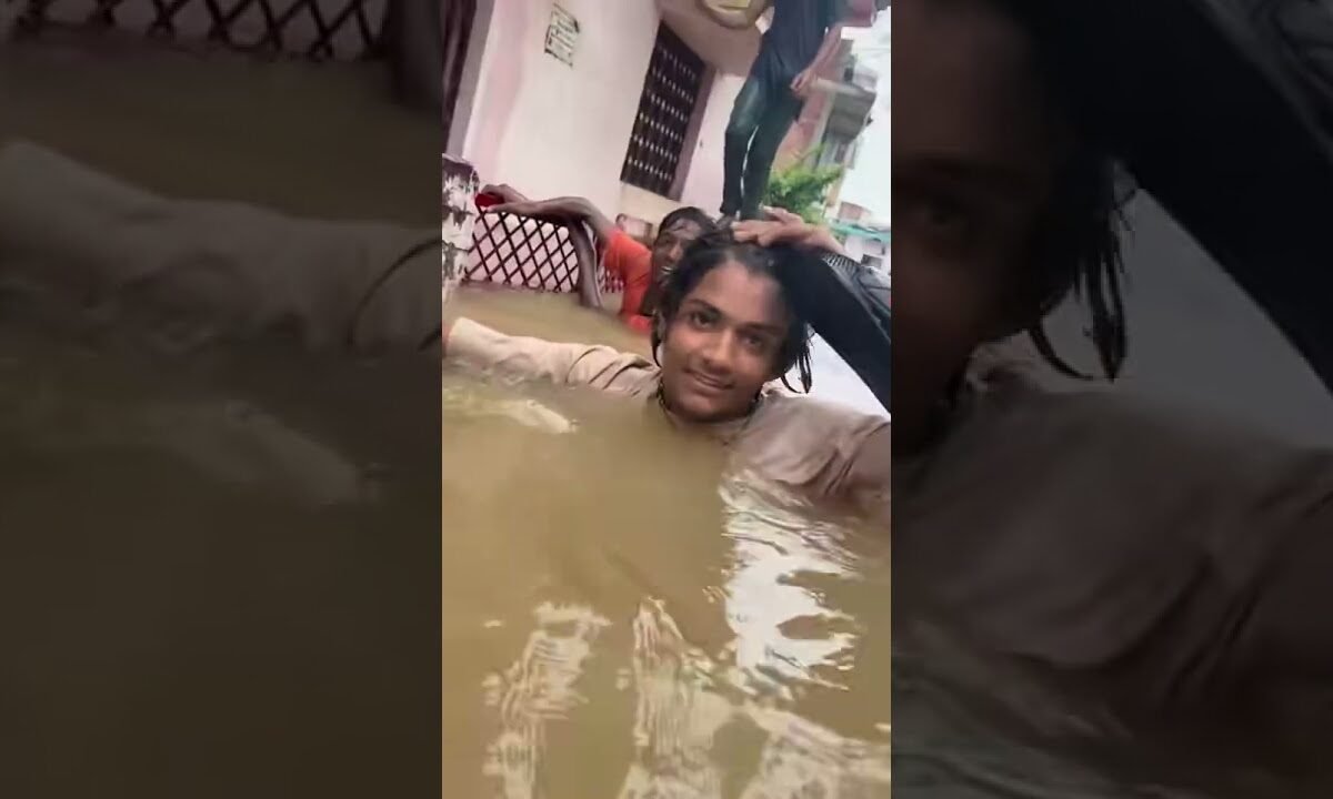 रीवा में बाढ़ का कहर, कंधों तक भरा पानी!
