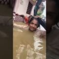 रीवा में बाढ़ का कहर, कंधों तक भरा पानी!