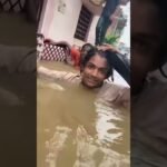 रीवा में बाढ़ का कहर, कंधों तक भरा पानी!